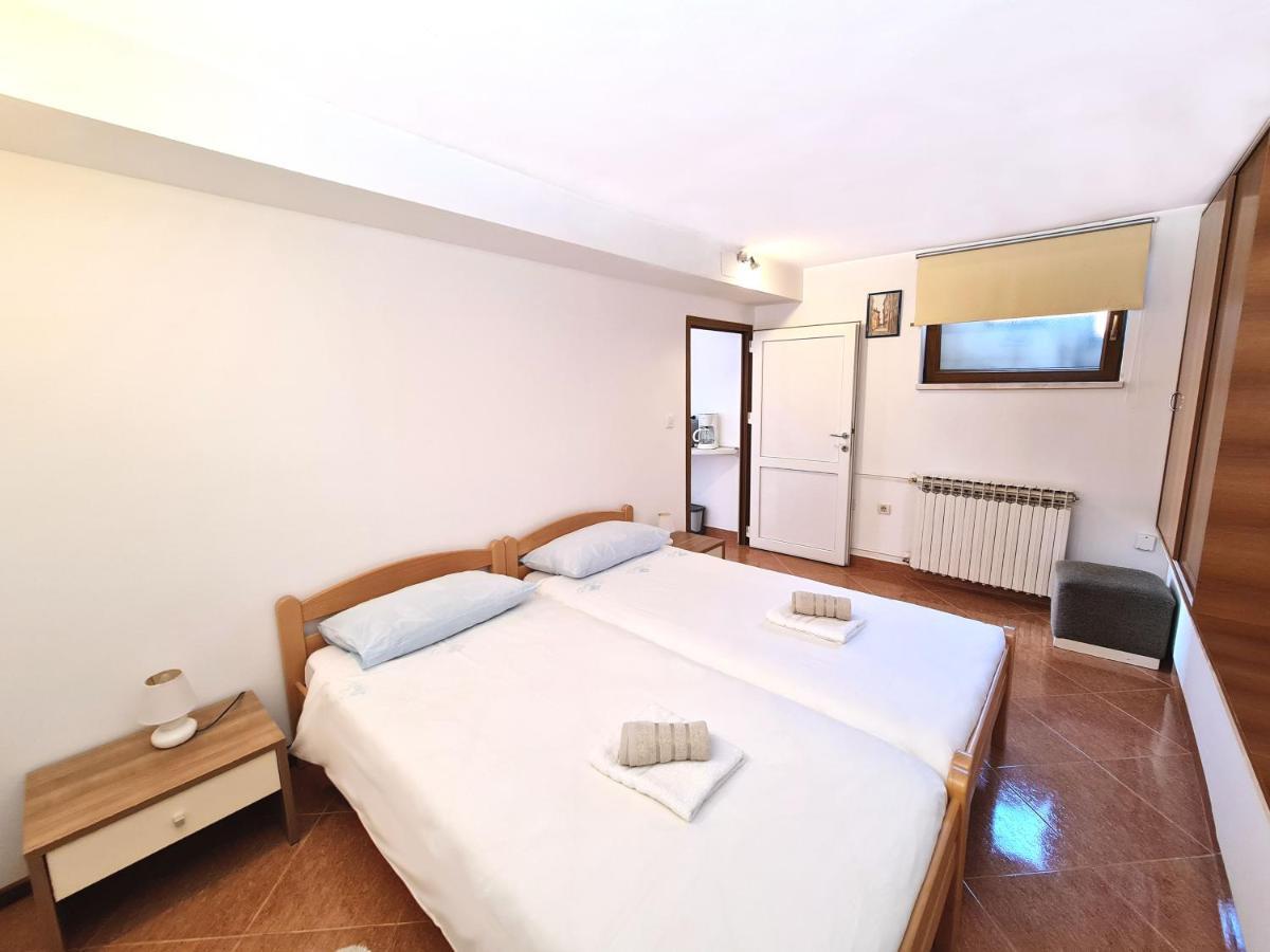 Guesthouse Casa Barbaro โรวินสโก เซโล ภายนอก รูปภาพ