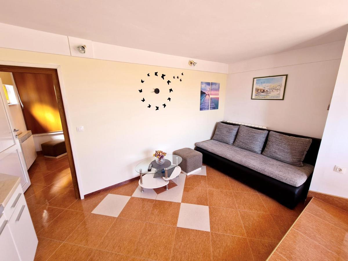 Guesthouse Casa Barbaro โรวินสโก เซโล ภายนอก รูปภาพ