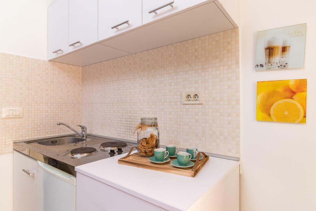 Guesthouse Casa Barbaro โรวินสโก เซโล ภายนอก รูปภาพ