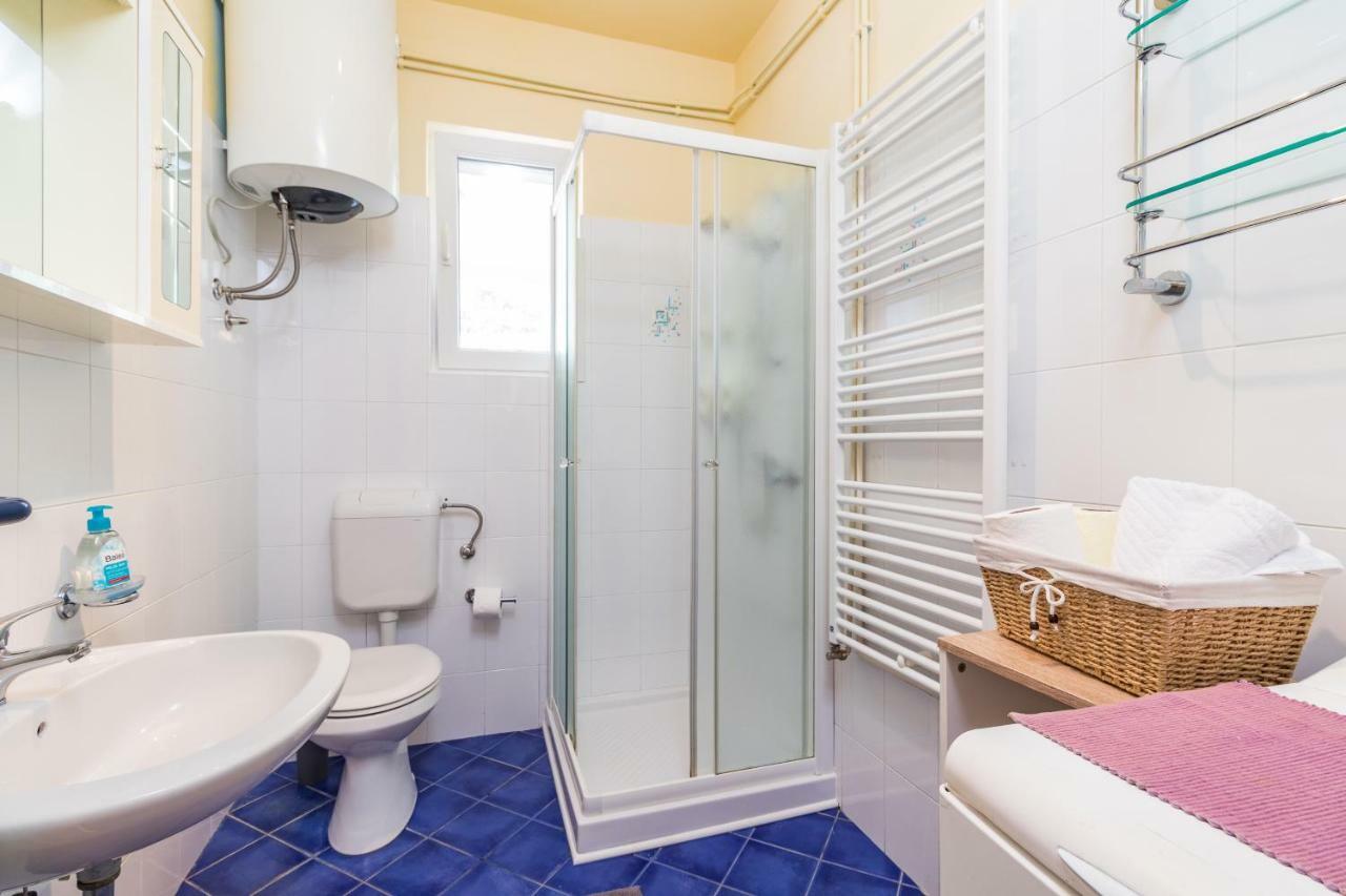 Guesthouse Casa Barbaro โรวินสโก เซโล ภายนอก รูปภาพ